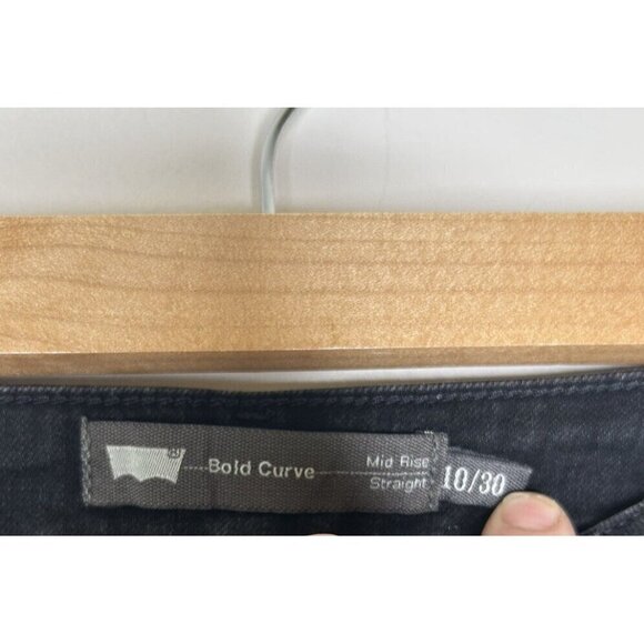 Levi's Women's Bold Curve Black Denim Mid Rise Straight Jeans Size 10/30 - Picture 5 of 10